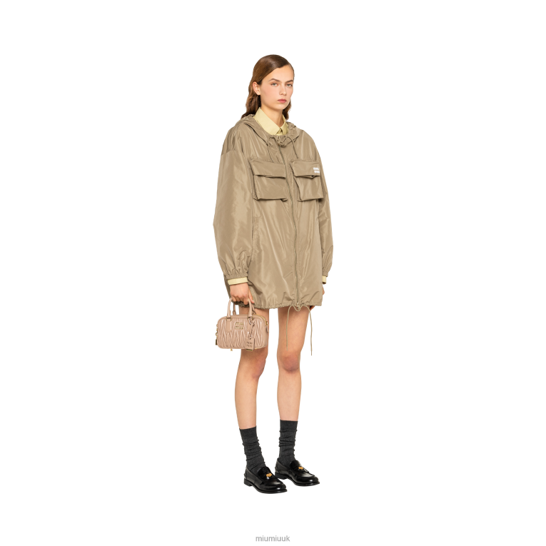 Collection Matelasse Nappa Leather Top-handle Bag Miu Miu XH28Z43 Cameo